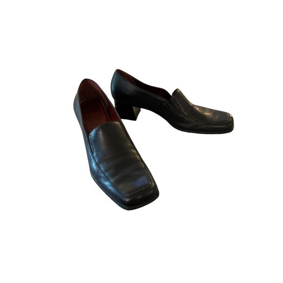 Naturalizer Shoes Womens 9N‎ Black Leather Pilgrim Block Heel Slip On Read Desc - Picture 1 of 12